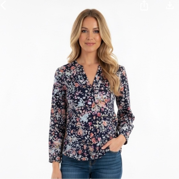 Daniel Rainn Tops - DANIEL Raiin floral button down top size small